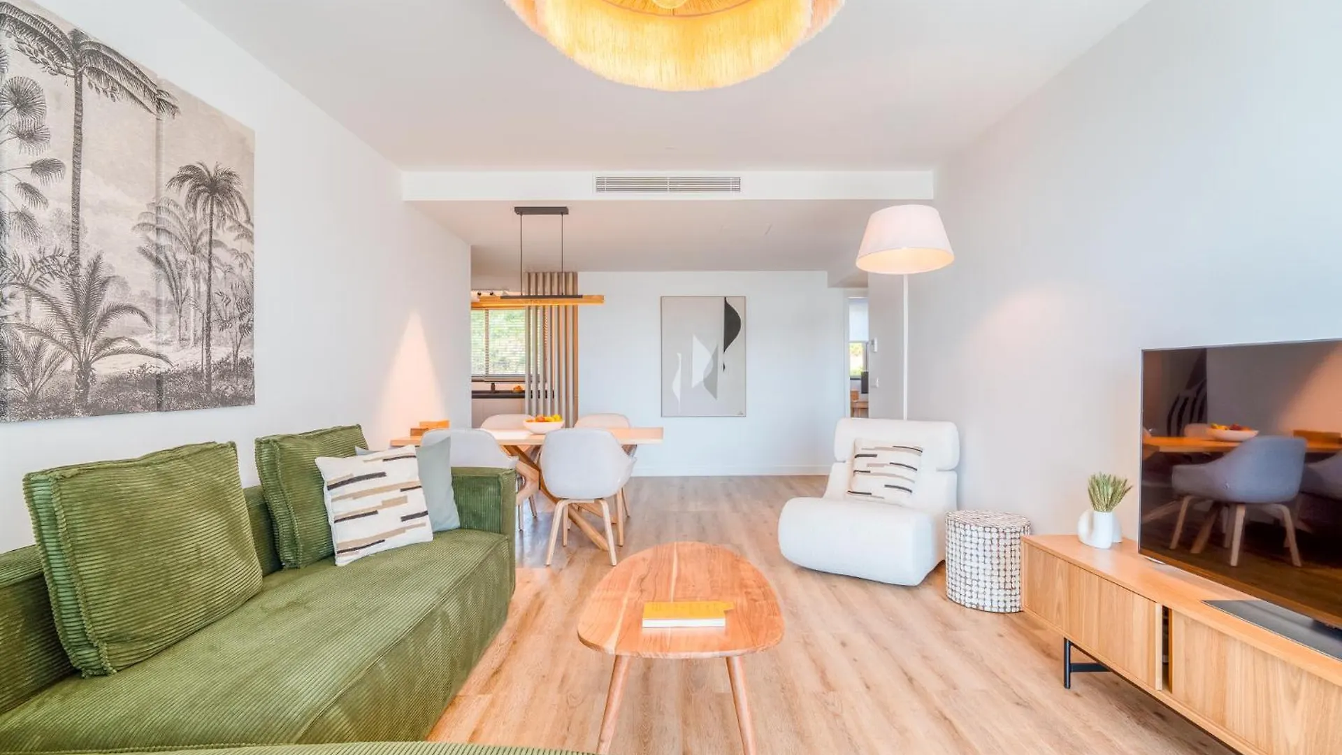 The Pink Palm Apartment Funchal
